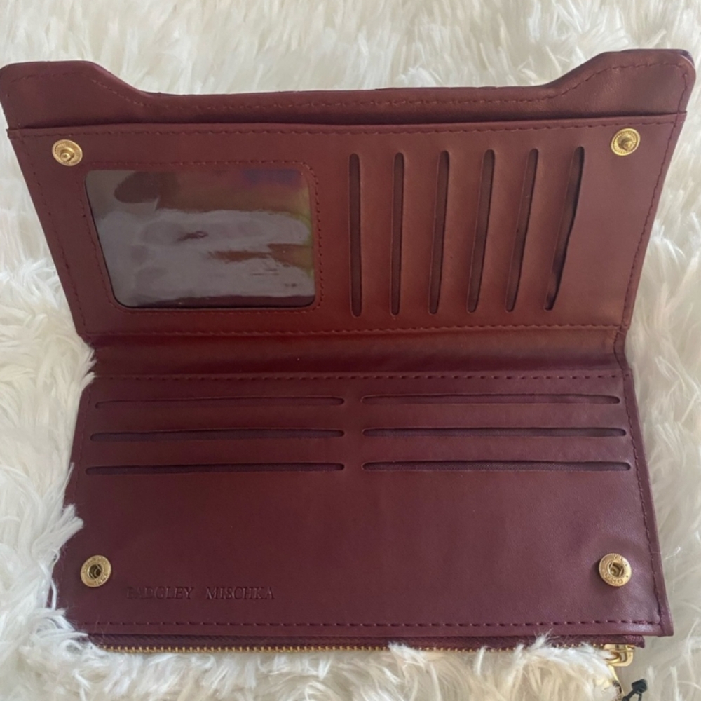 Badgley Mischka Wallet NWT Plum color - Picture 5 of 7